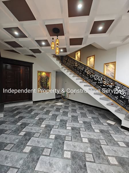 512694349_715218858104791_569625129442252030_n