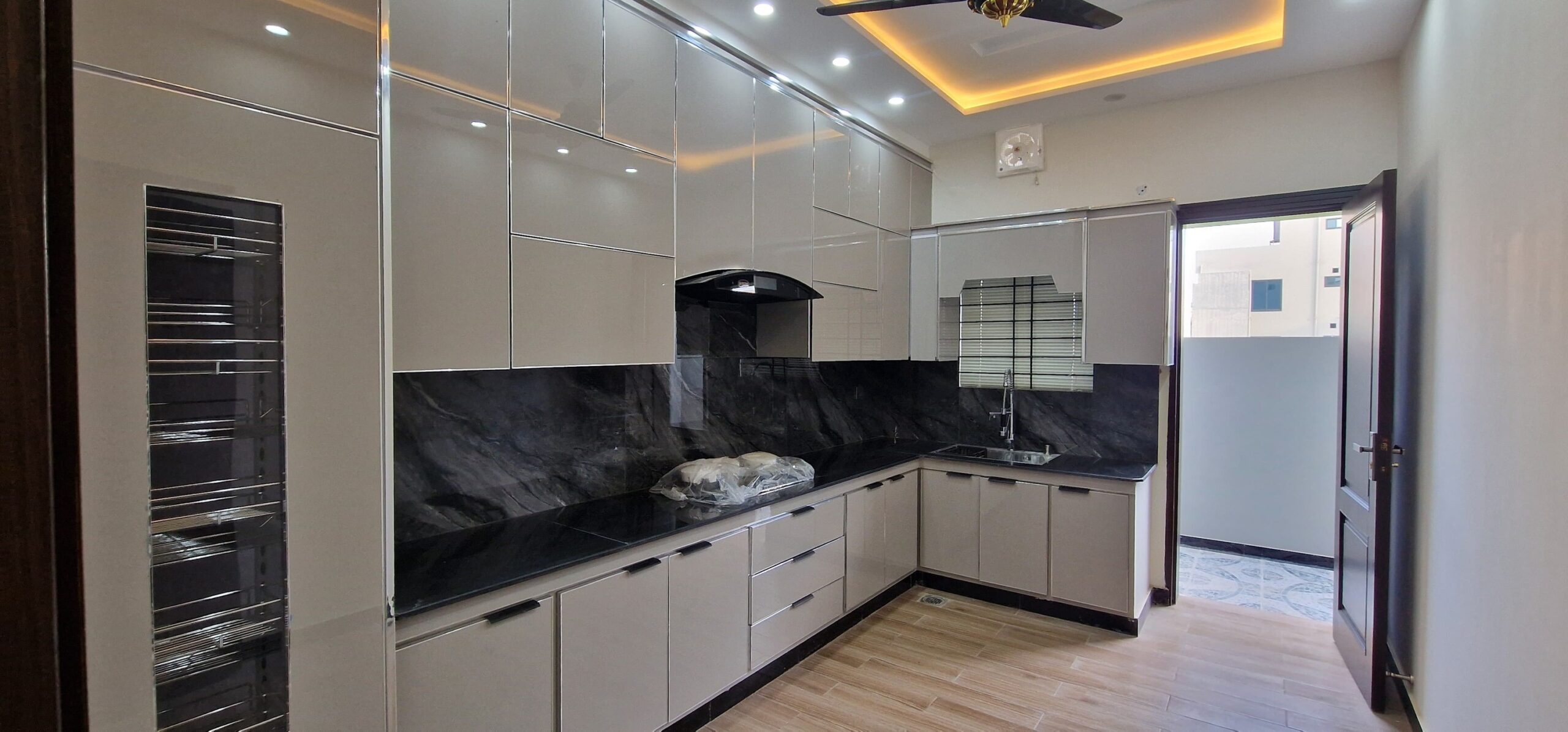 519174689_767736419109867_8095227356730527395_n