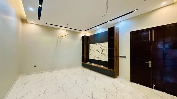 527189441_785281430735601_8745805249529334113_n