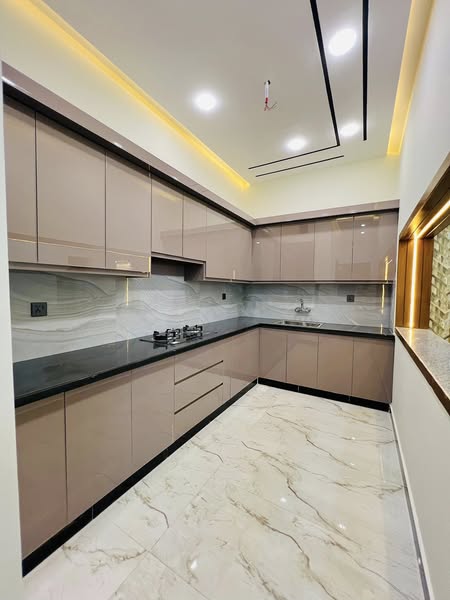 527705958_122245653974226932_4872223948345078293_n