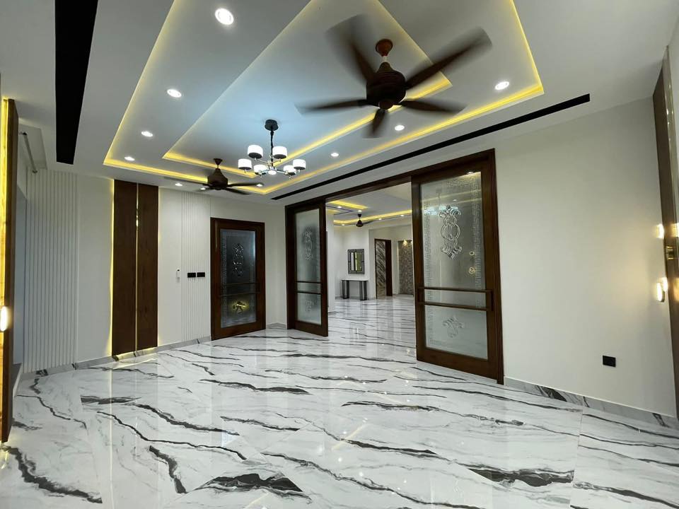 528919035_727899583391128_4365825339025473575_n