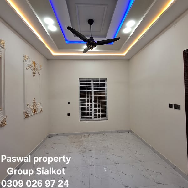 529777280_745657618085341_637150327391614940_n