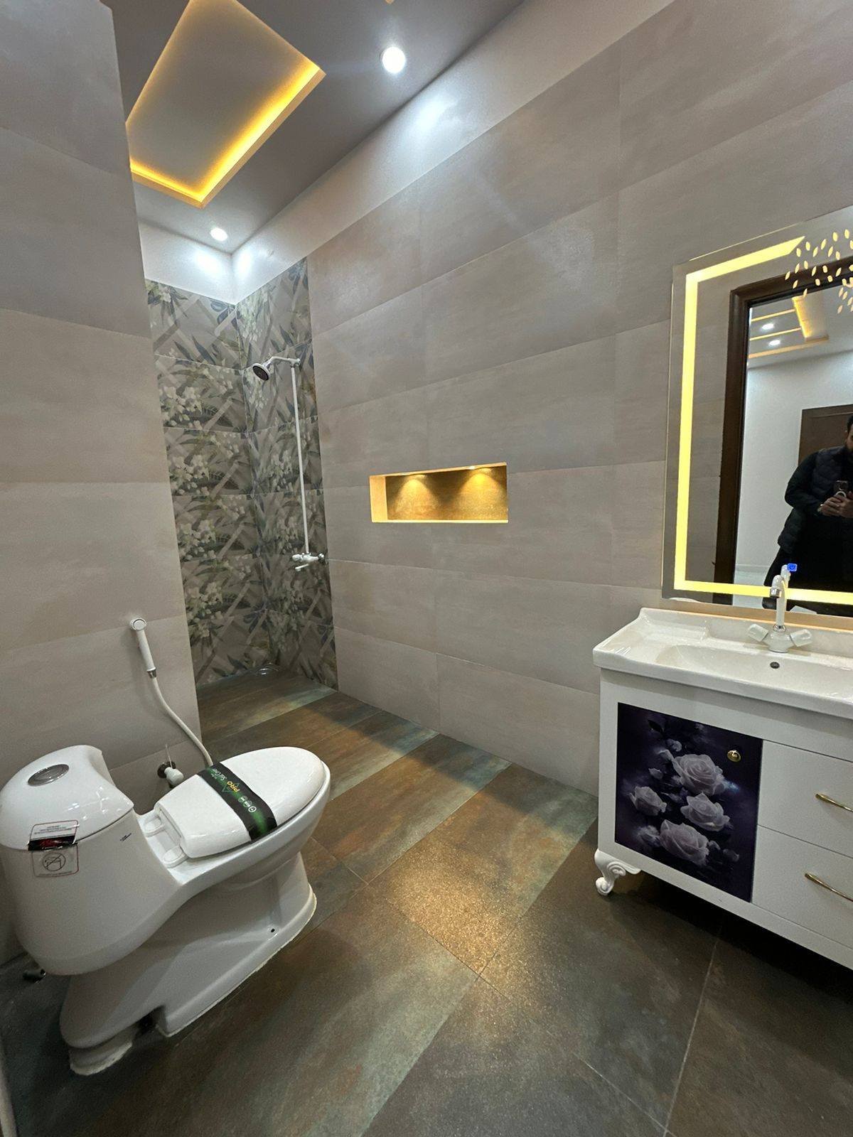 533506938_1227426409400950_4970043385642942907_n