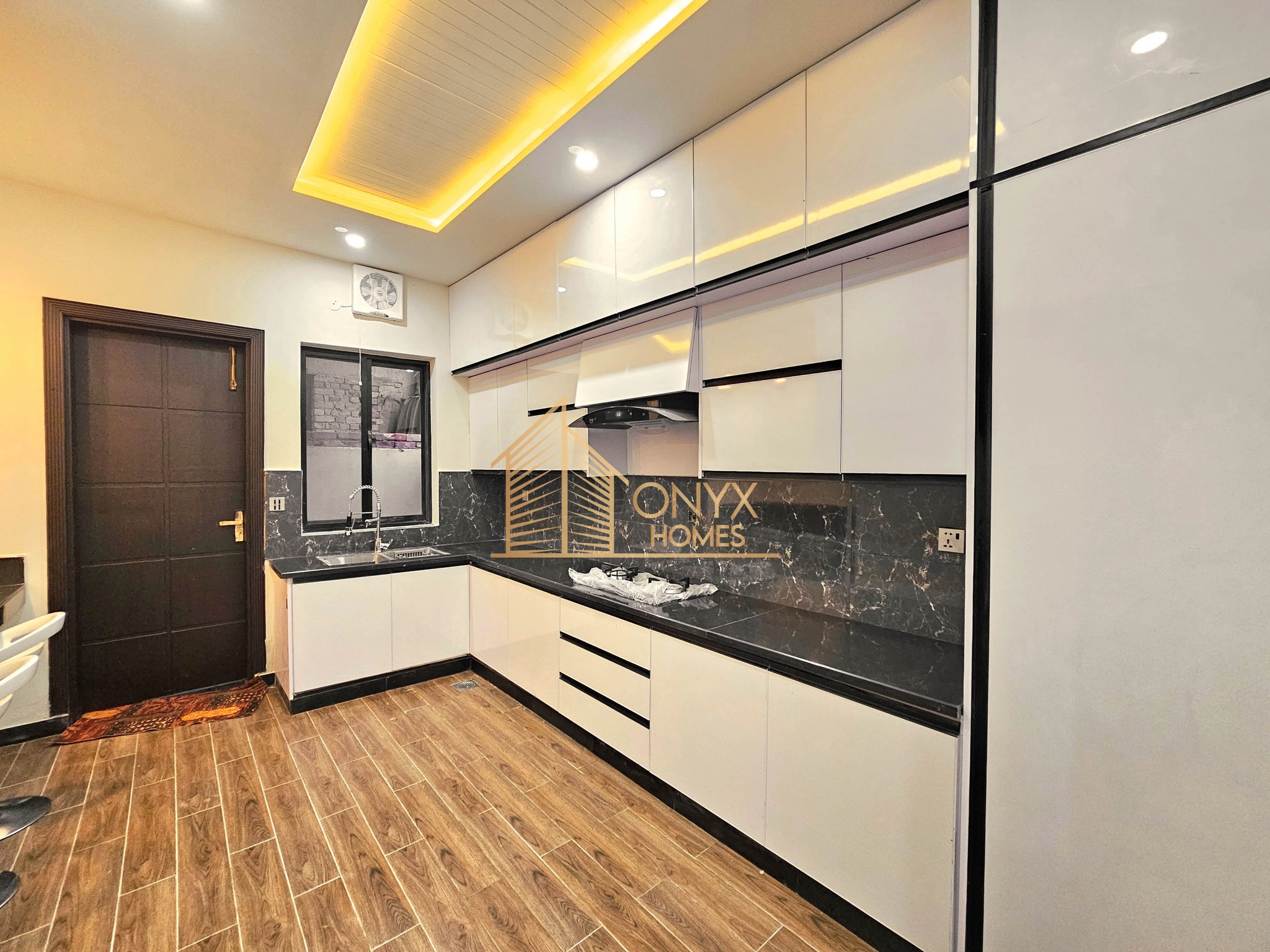 533600483_1086735453547324_1835569412865964611_n