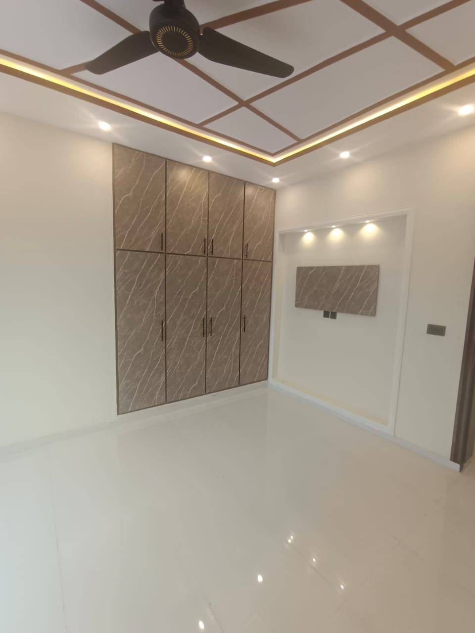 539430756_122156963240831368_4648570592489156325_n