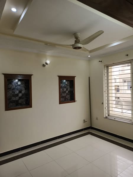 540460825_9877780112323185_4410677610975872666_n