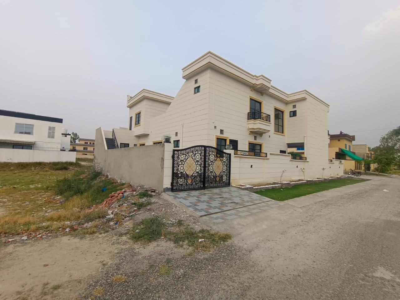 540762663_122156963096831368_4705672426979862468_n