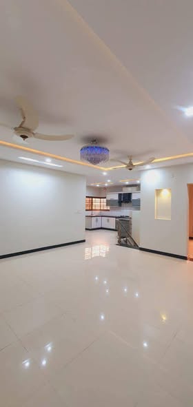 538861212_122257150310069090_5950204165605423017_n