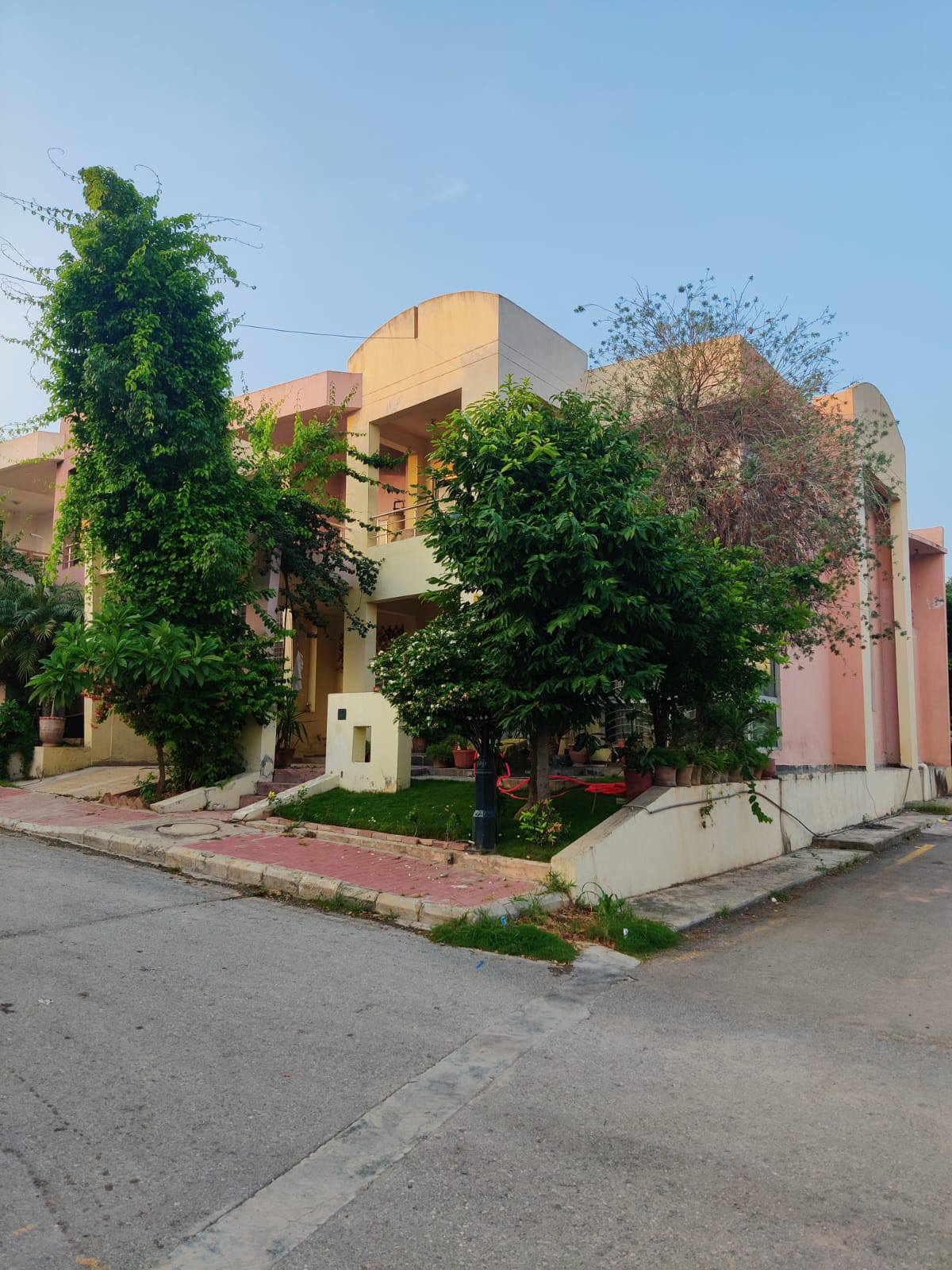 541994870_122258743712069090_6083776555753429314_n