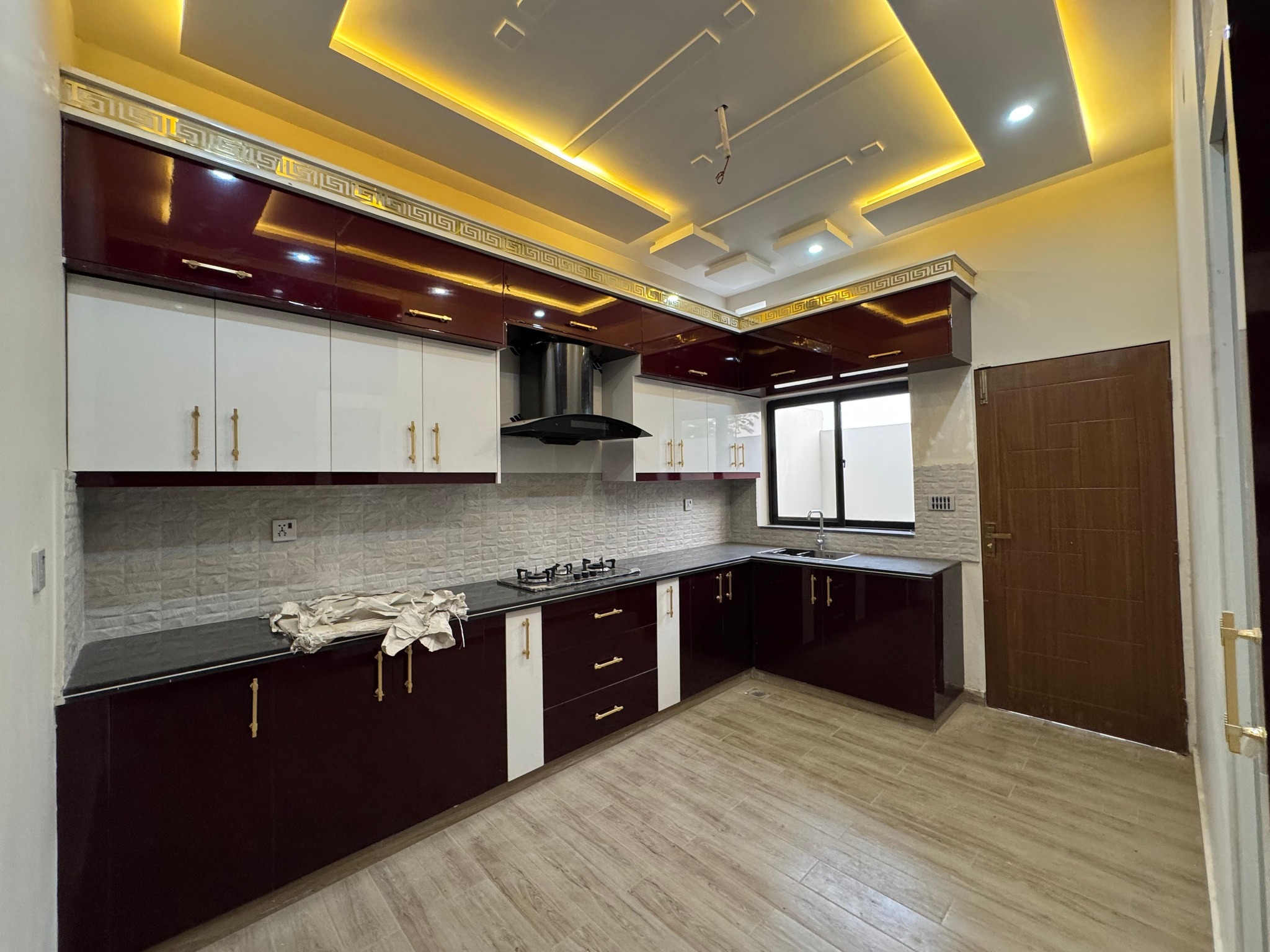 542753005_662874243528640_1901706146771502698_n