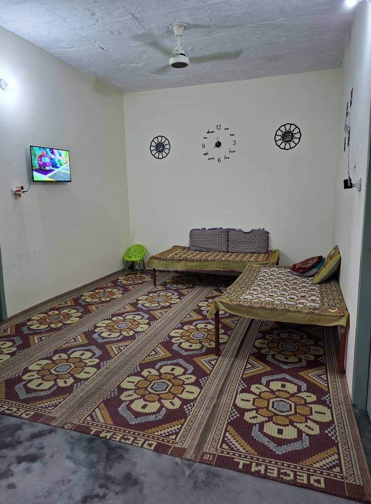 544756808_1162390705945080_453718944605978788_n