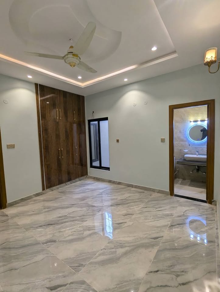 545601223_122257680392217461_5847833608647305770_n