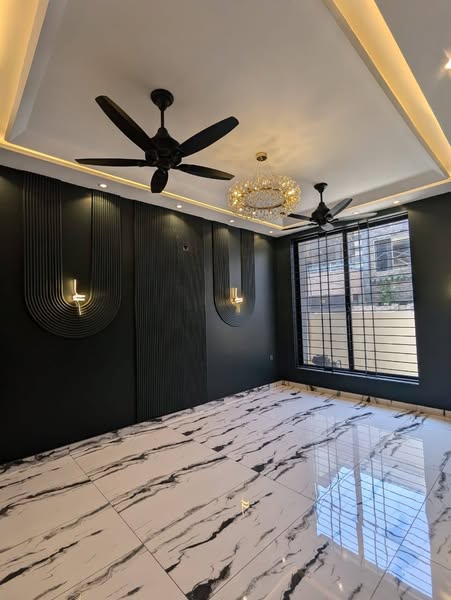 546297803_122258375426217461_3399065479355116615_n