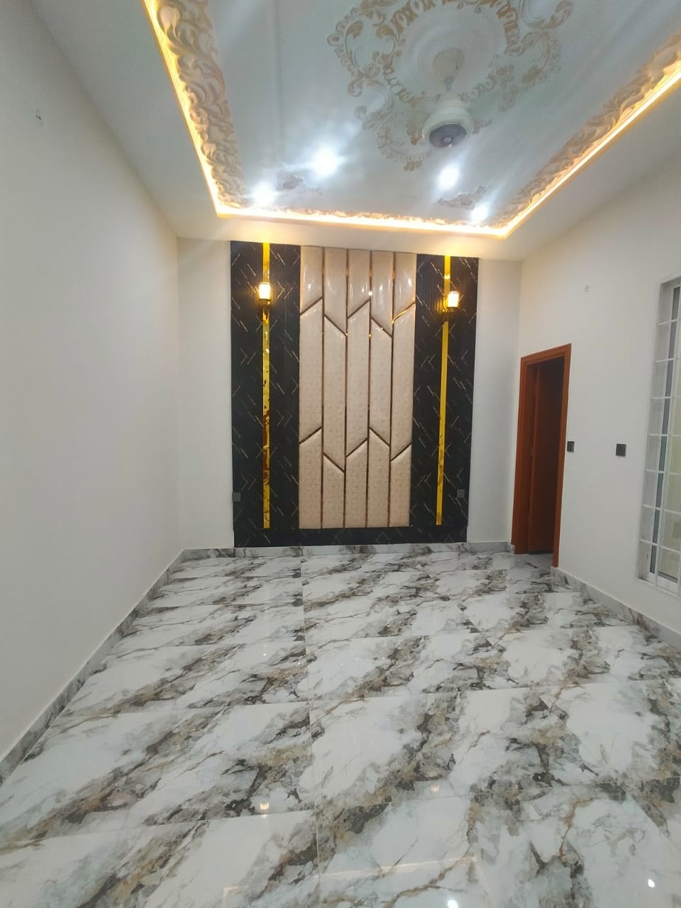 546613186_791867883239700_1493245249427657800_n