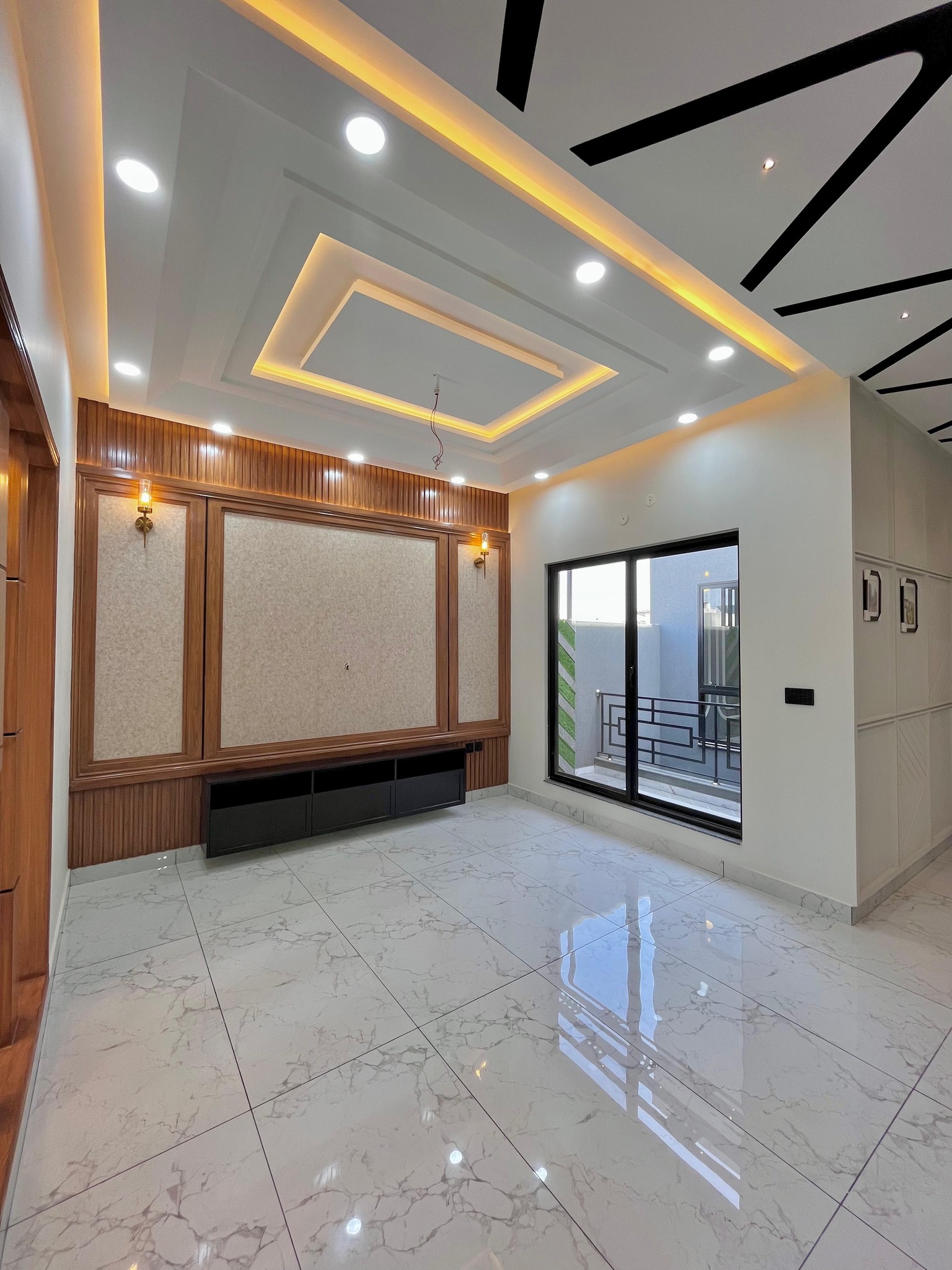 546628338_122220843458105297_6928879737470915865_n