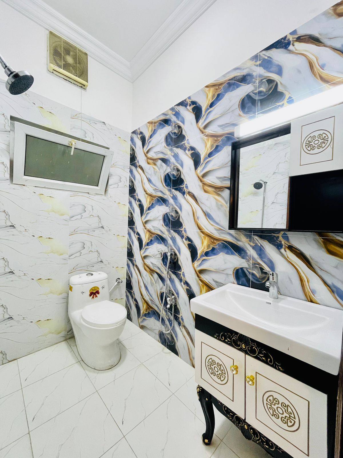 547016470_770198339137505_126889292032146124_n