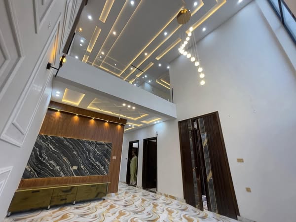 547101396_794184343008054_1419781491163198847_n