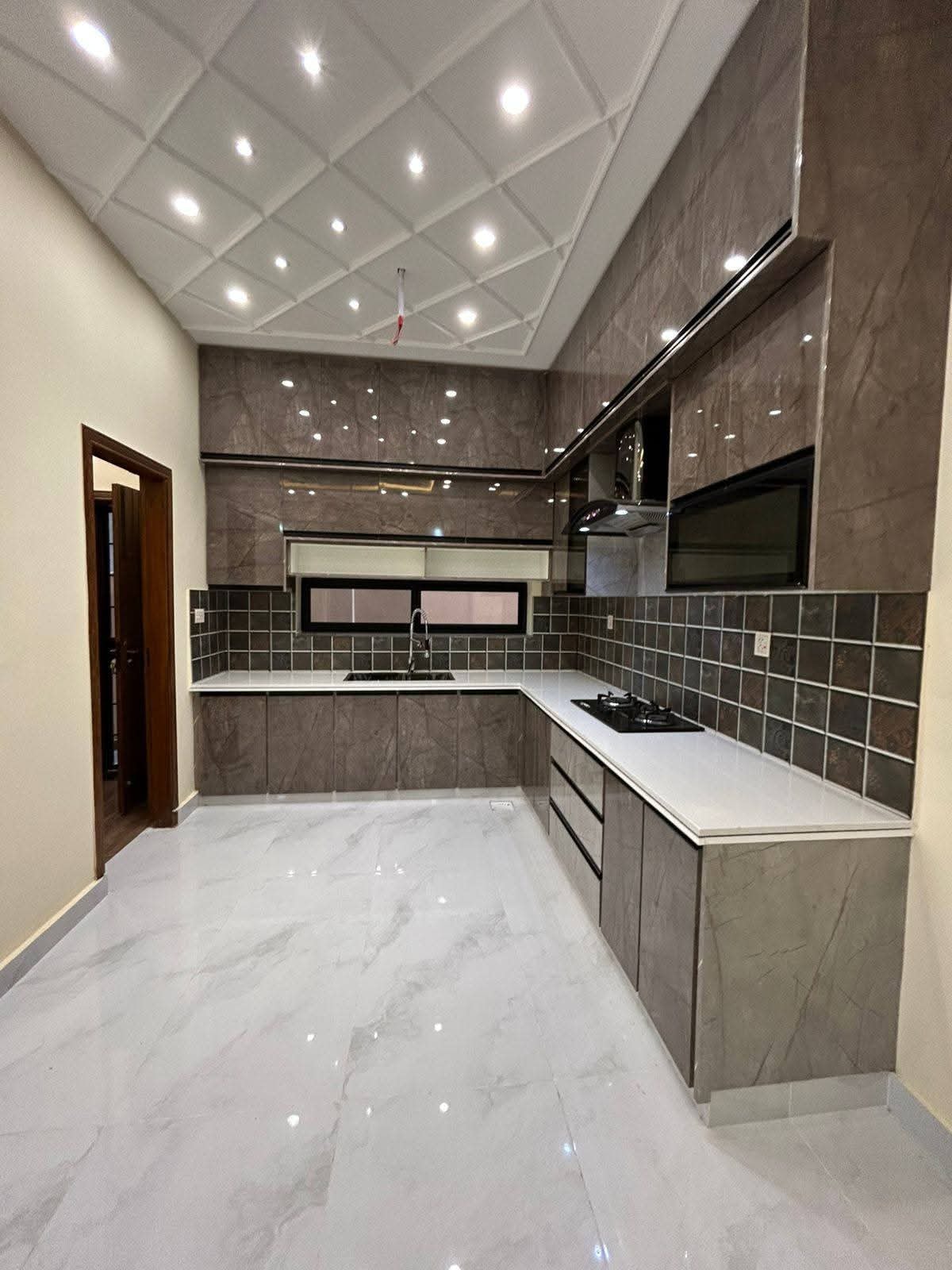 547199442_1320963806050628_6682006441691791197_n