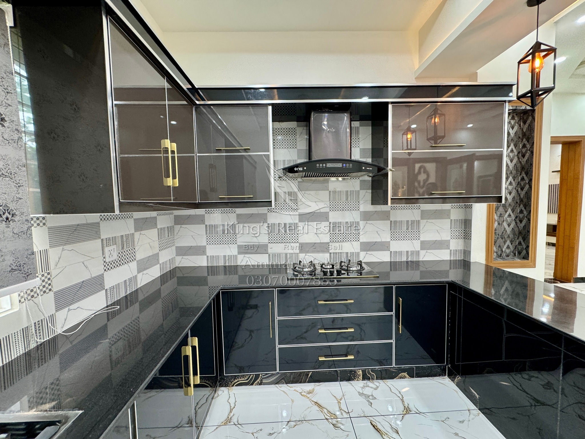 547271785_1274008498070963_5674107685140681071_n