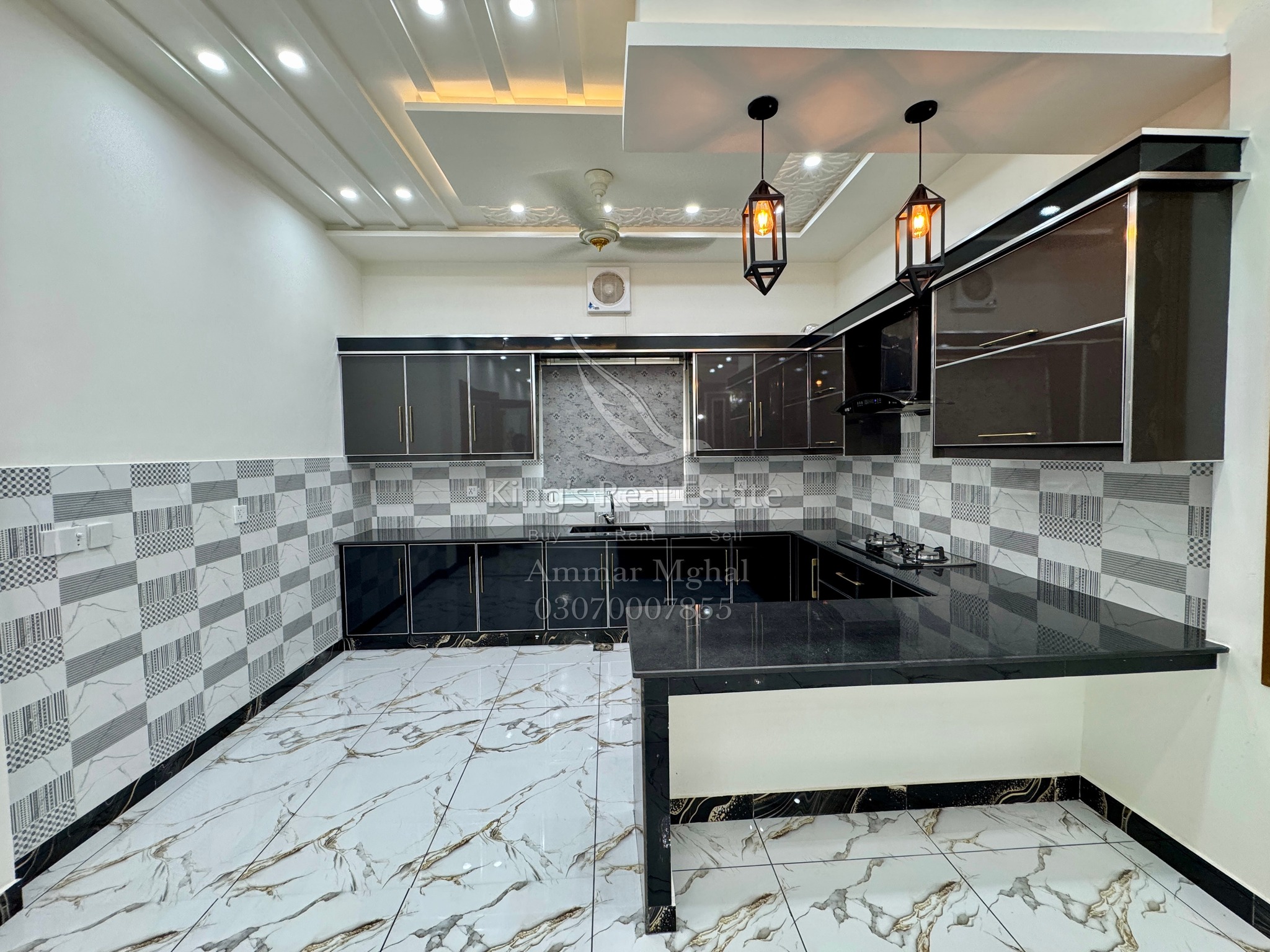 548042080_1274008228070990_9044227071766705527_n