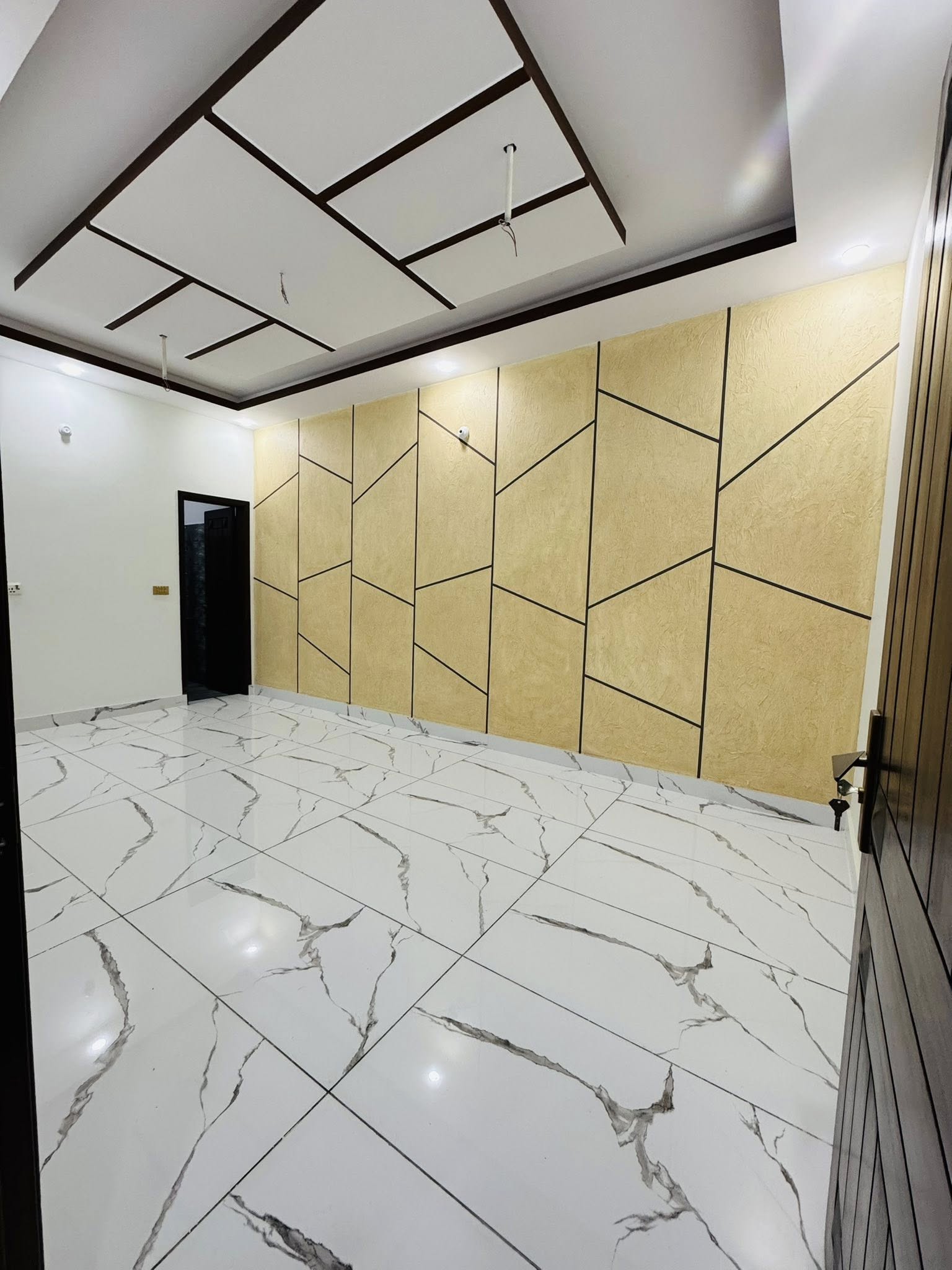 548406556_777418405141082_2456217395547324848_n