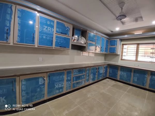 548534132_1417638296477557_2638739120239201464_n