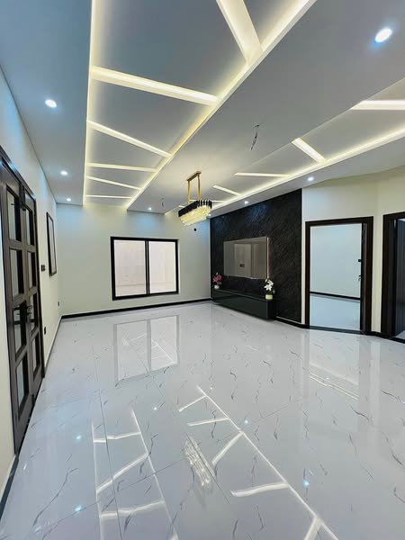 549129201_707170175673055_2317548399296987263_n