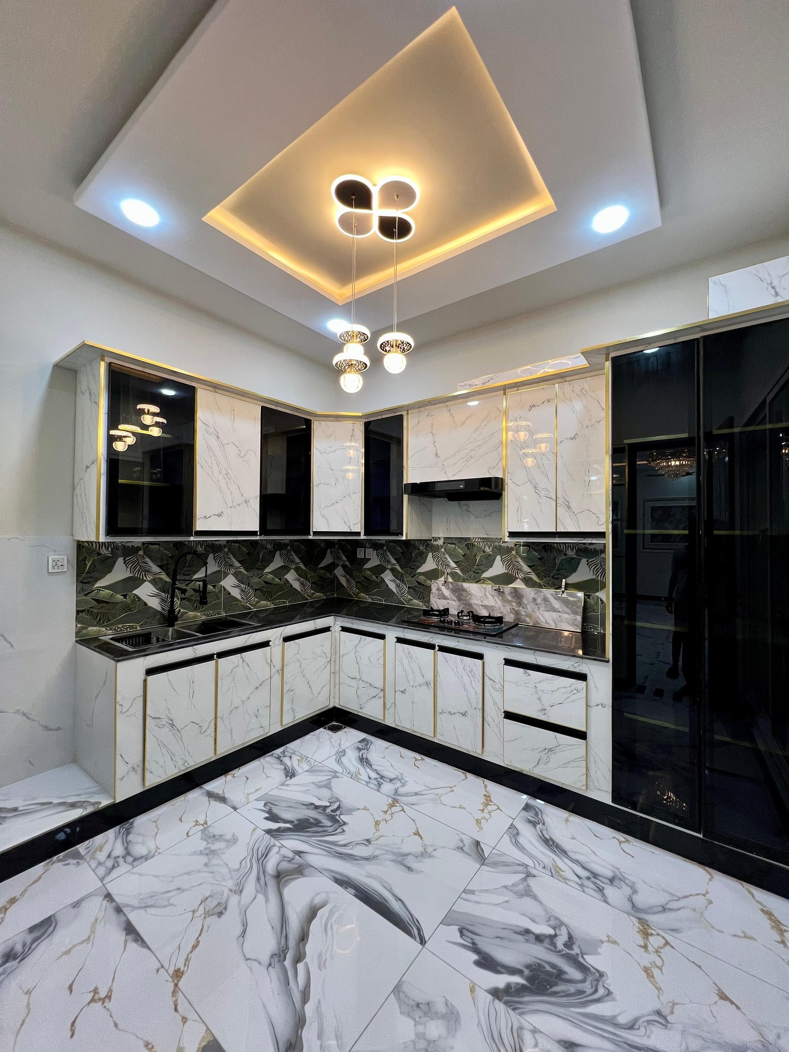 549157502_2097714654095954_6753906013223596641_n