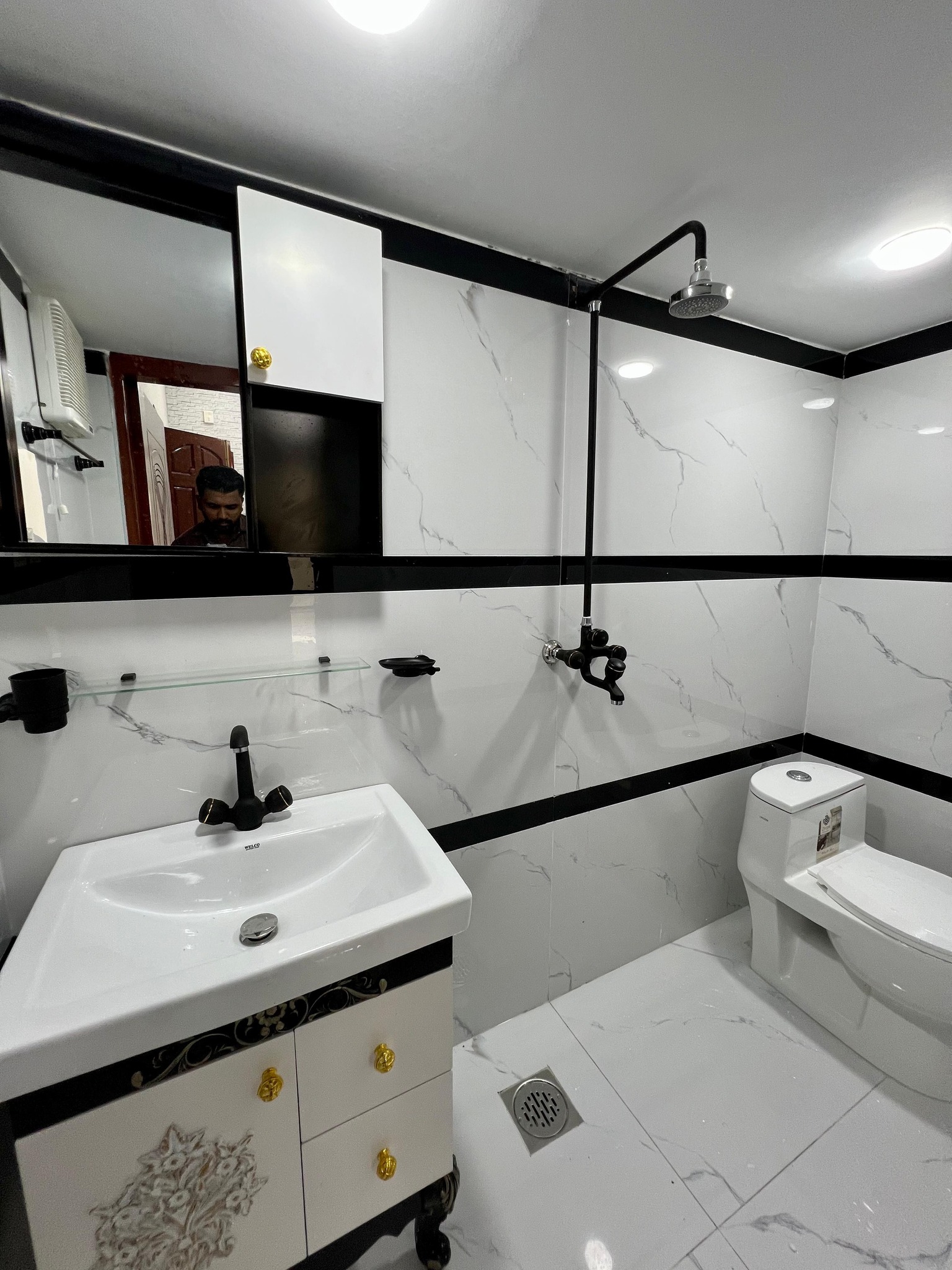 549846477_2097714377429315_8990844428658722091_n