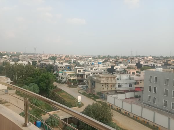 549890248_1315131316775431_449445210619736254_n