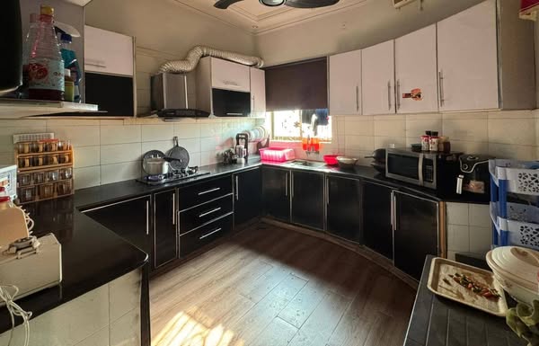 550094260_122186422100337212_8581494544861970686_n