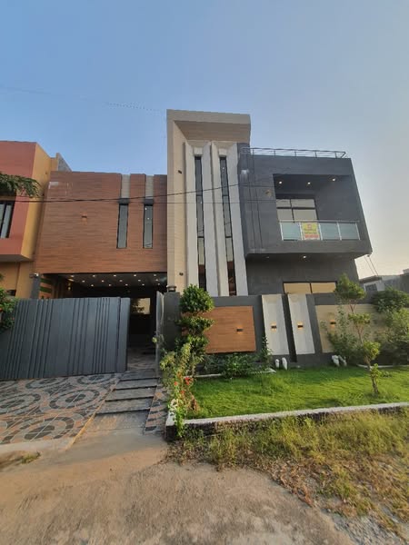 552717775_1092909583007635_8436095152734786264_n