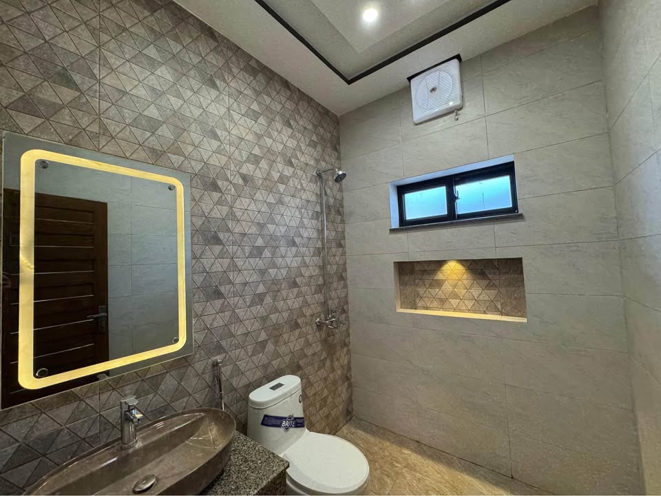 555090280_645307808647216_7168847045746854456_n