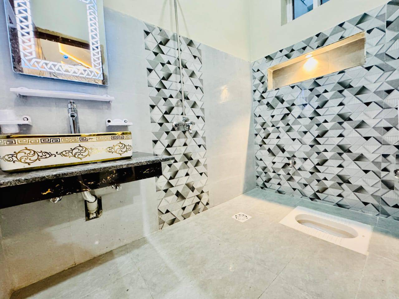 555610869_122119333262977388_9001404282804795250_n