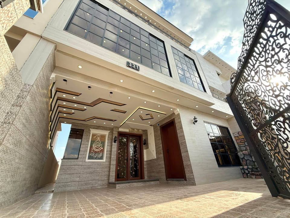 556104127_809109432068517_4973530642207059208_n