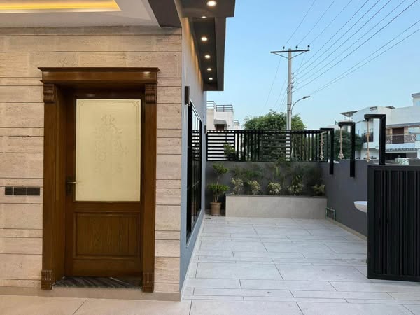 556574418_809111255401668_5656701448296734663_n