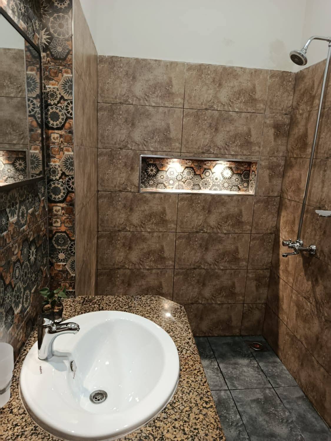 524632919_122130107096816609_2945140353667215508_n