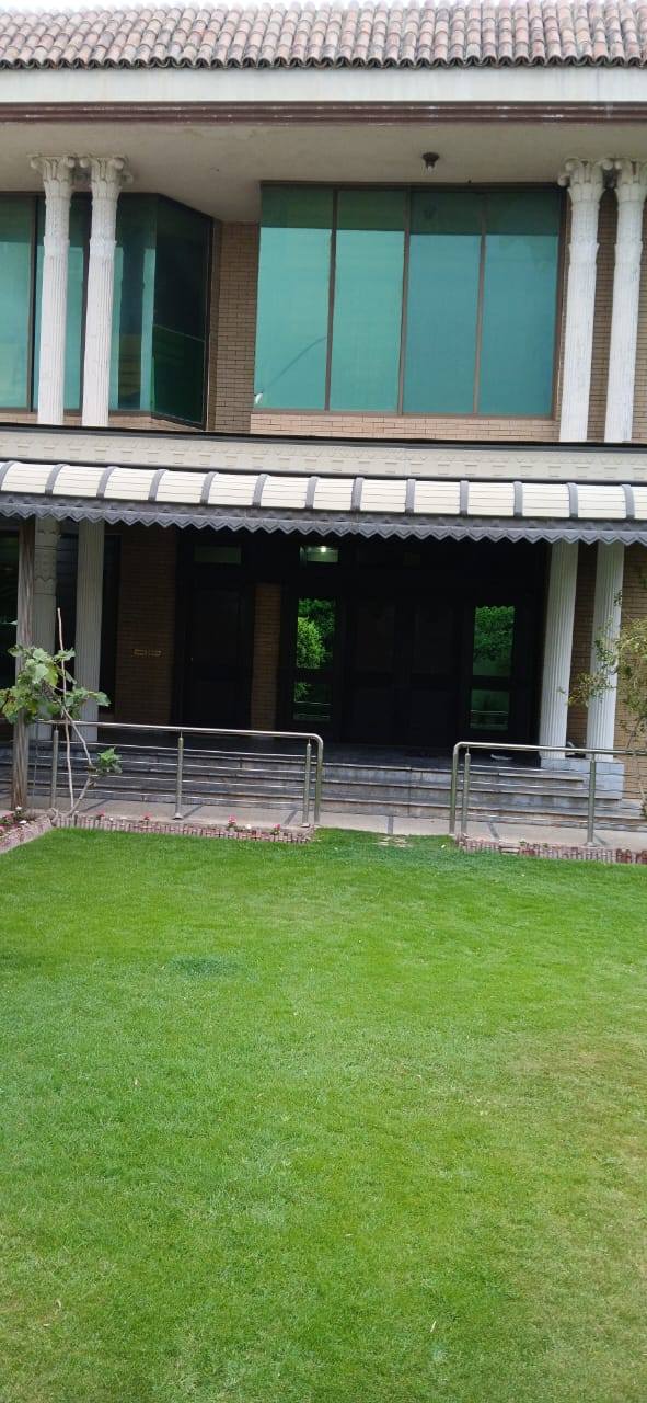 542406258_2569705660036894_7619647225280788815_n