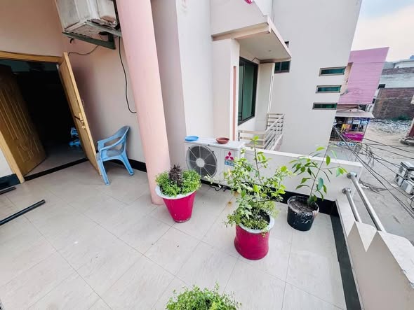 547272191_745143755010874_6143611357617659626_n