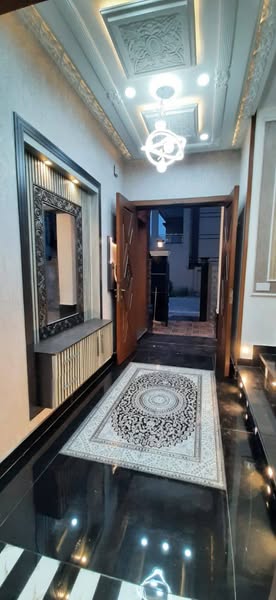 549683085_757775530413510_425898436287493955_n