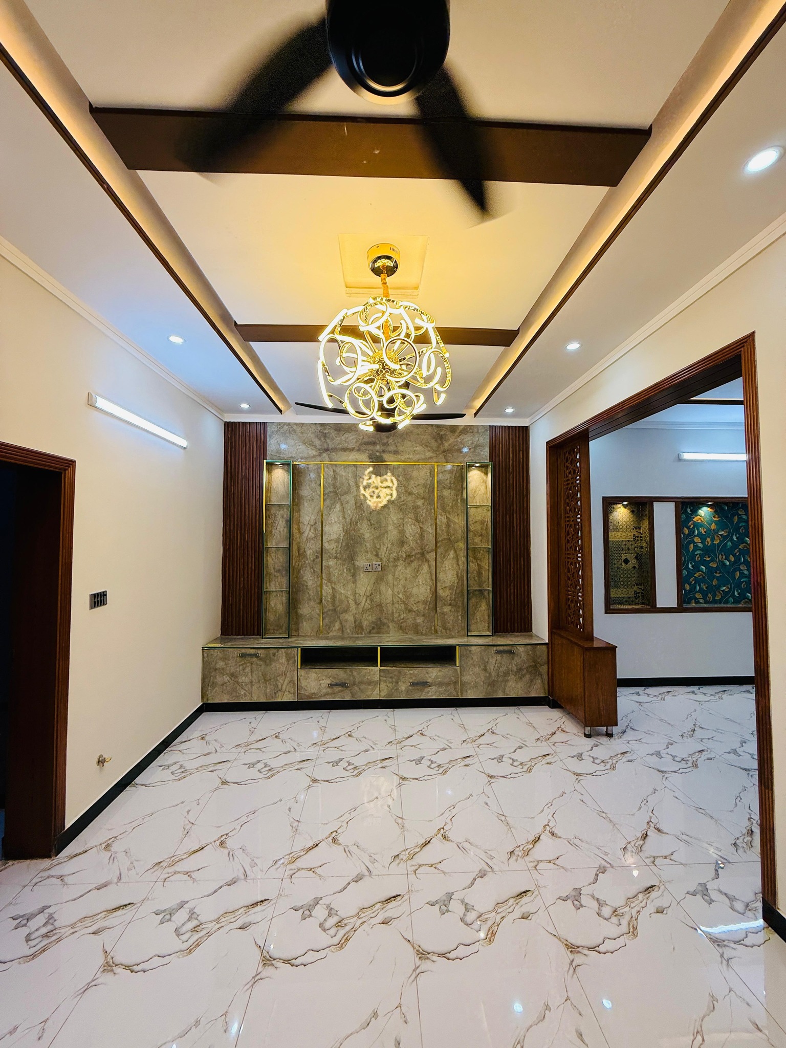 549772454_122127627848943102_6872332900597530641_n