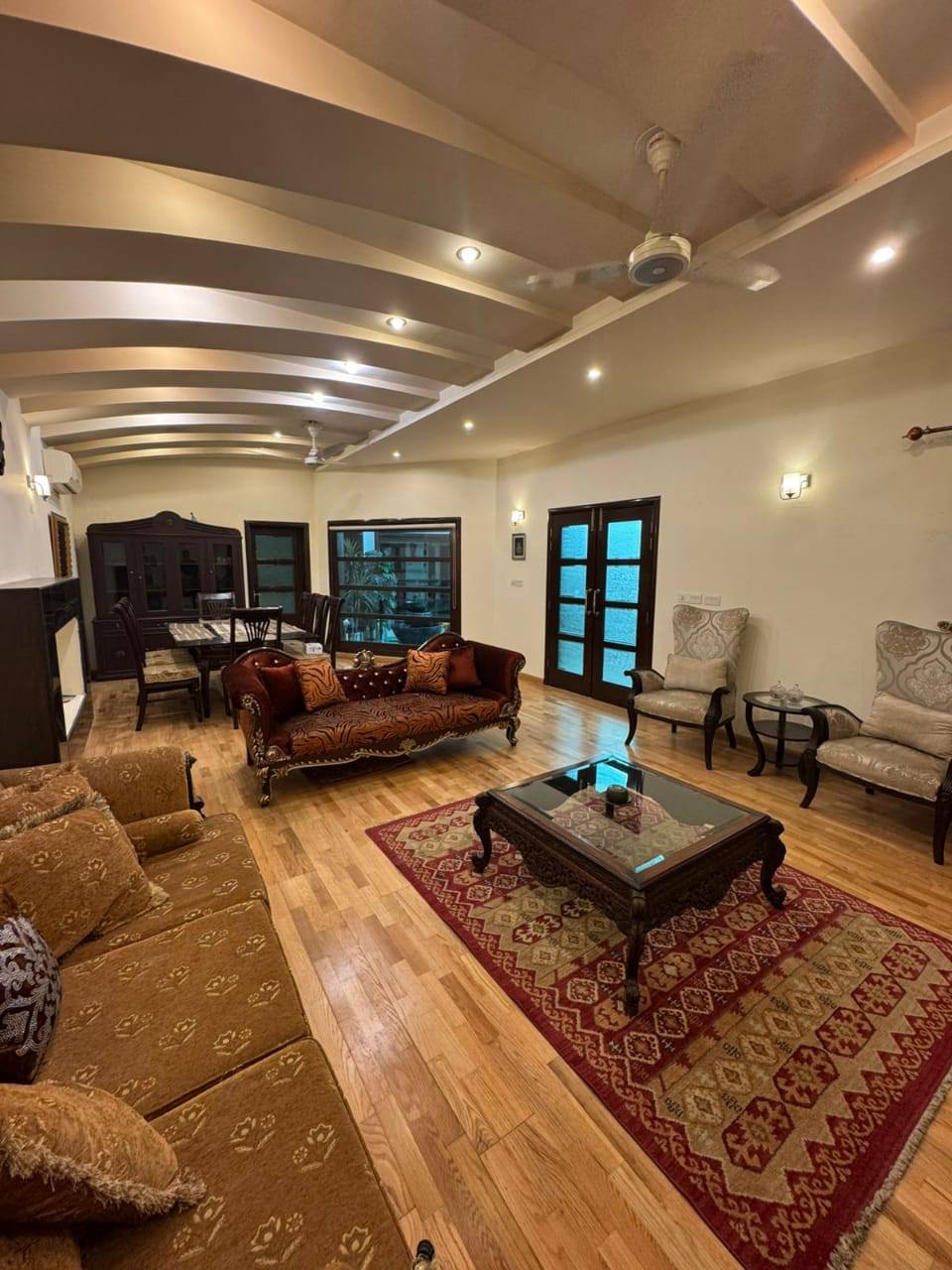 550389828_1911428572761096_9193744833557308431_n