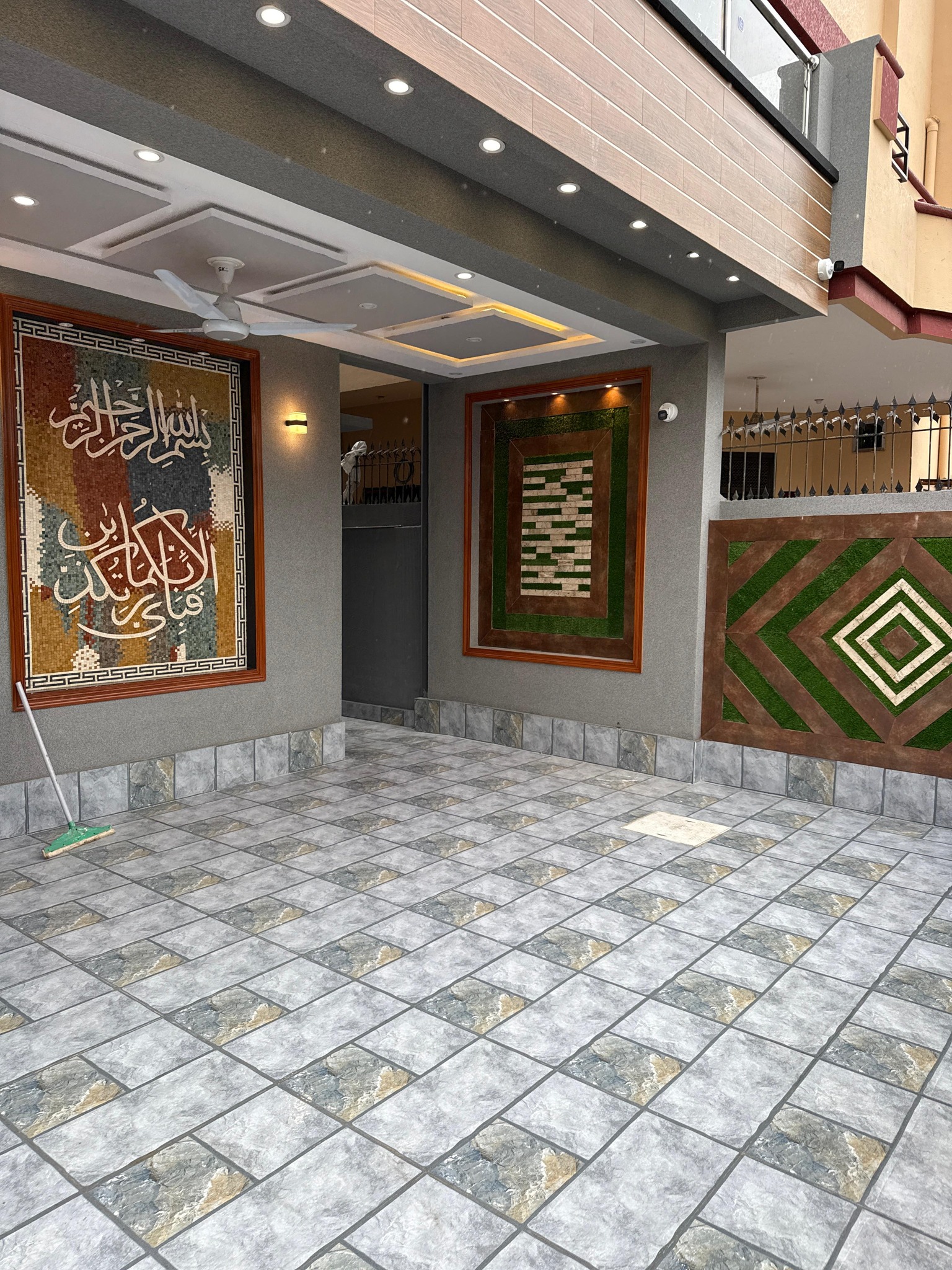 550449640_1881194059126297_7752448990276721818_n