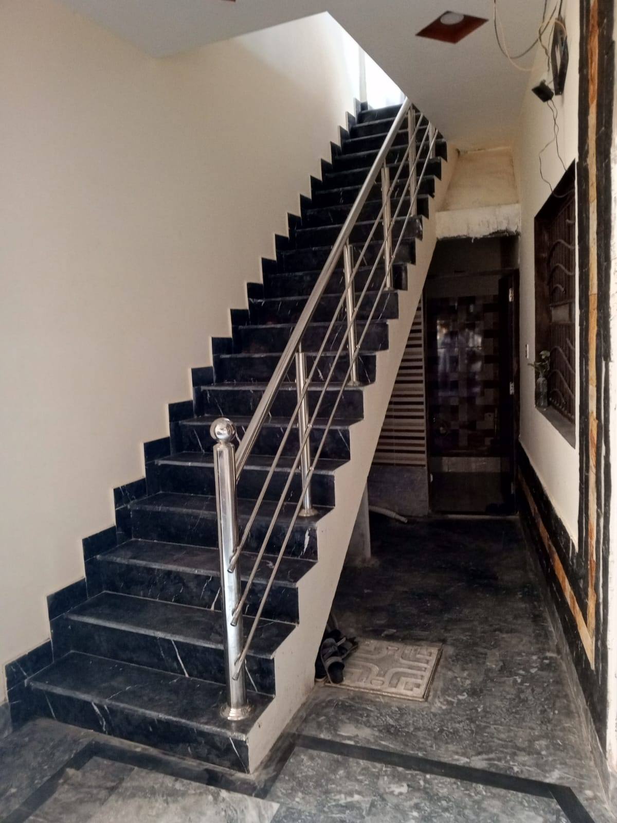 552444540_776409971653236_8094953983338773379_n