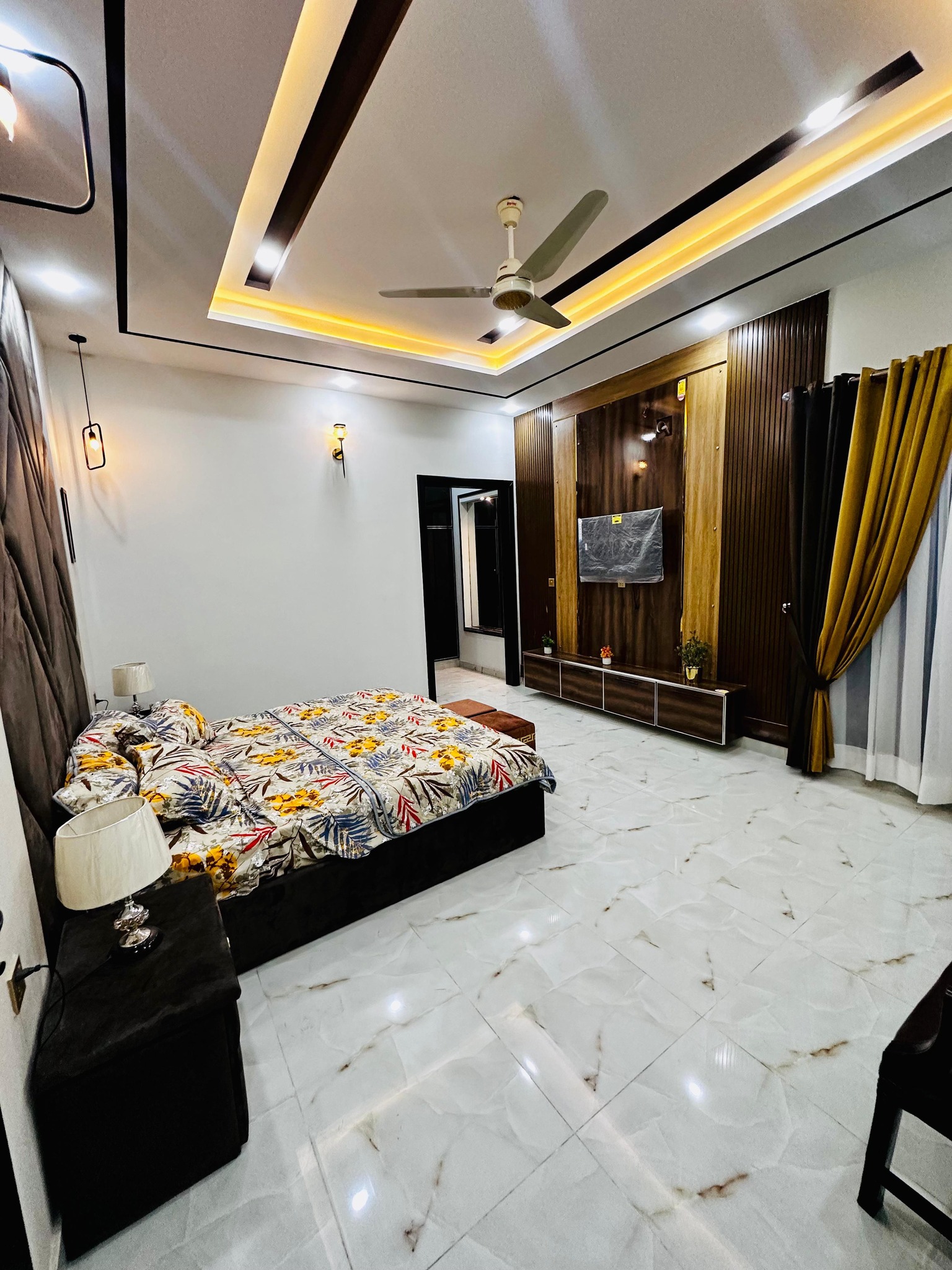 556537027_796099643278688_7402992581949450901_n