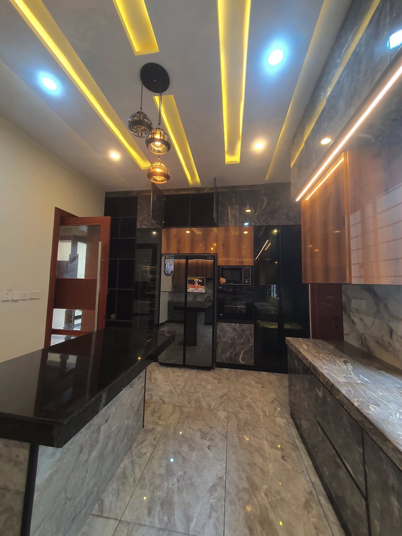 556998426_122293320350080652_5338637691197399723_n