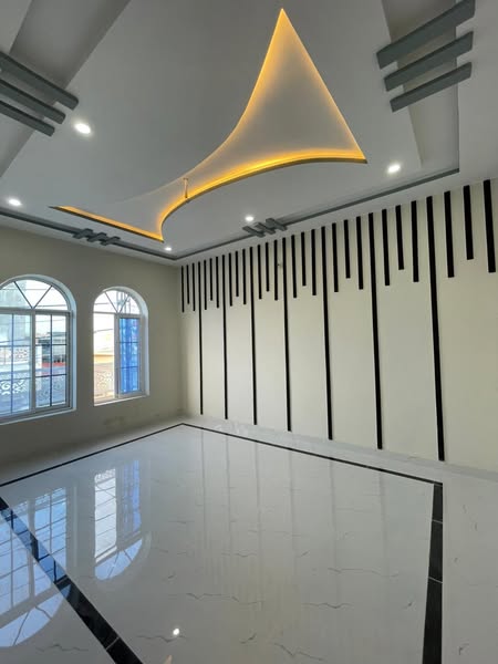 557593484_24374950998874186_33780352769135462_n