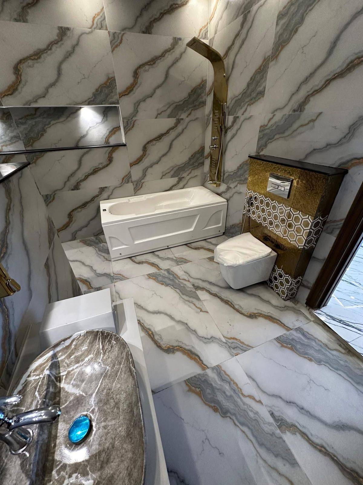 557650785_122272720580206907_6228961562683971510_n