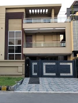 557713089_765482672976129_2587015698461479866_n