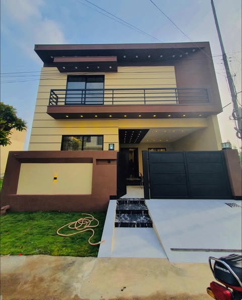 557777866_122295791420080652_4766852627533334341_n